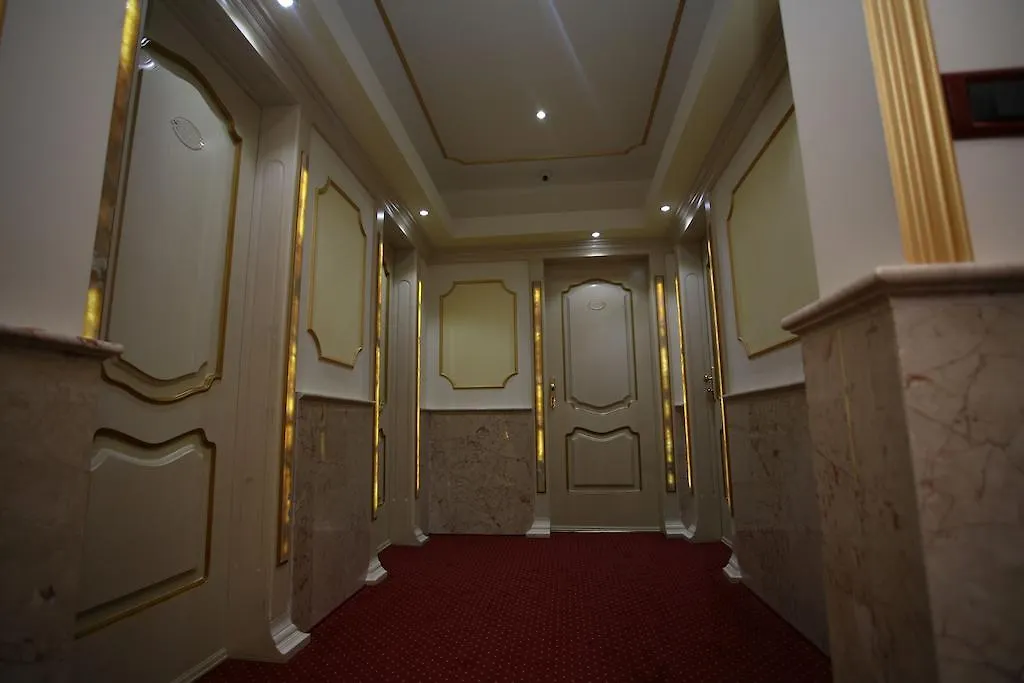 Hotel Boutique Las Tirana 5*,